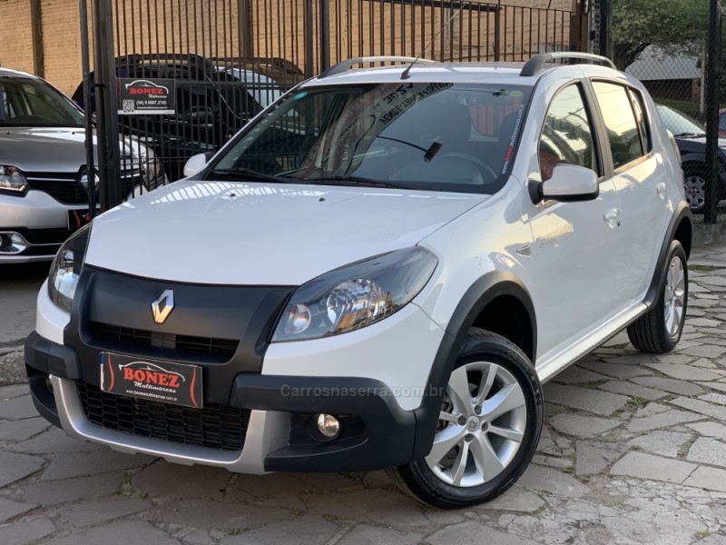 SANDERO 1.6 STEPWAY 8V FLEX 4P MANUAL - 2014 - CAXIAS DO SUL