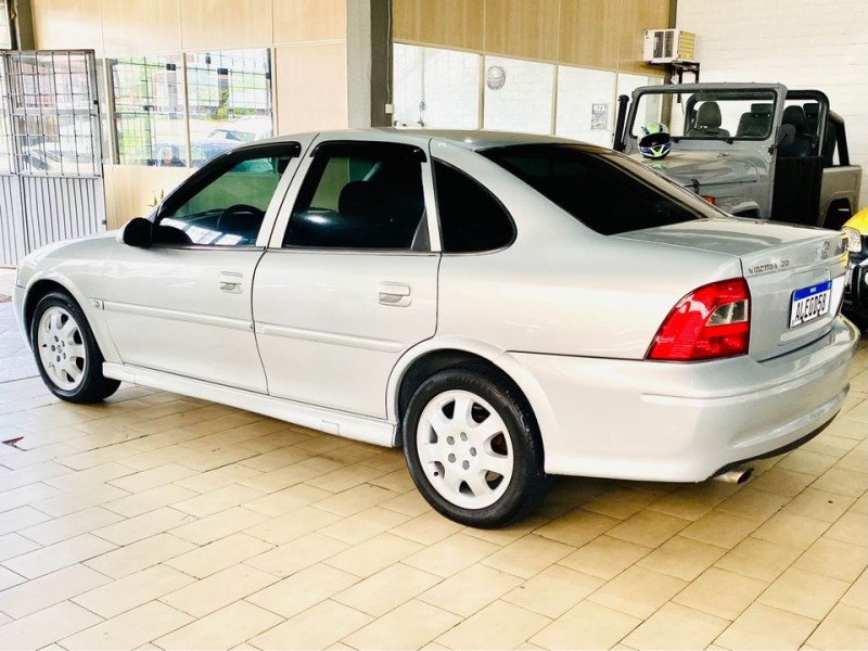 VECTRA 2.0 MPFI CD 8V GASOLINA 4P MANUAL - 2003 - CAXIAS DO SUL