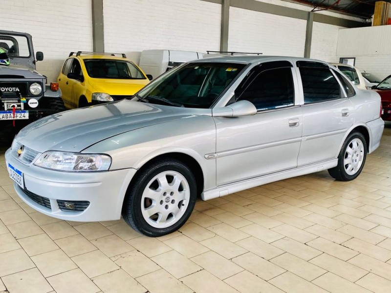 vectra 2.0 mpfi cd 8v gasolina 4p manual 2003 caxias do sul