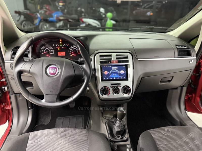 PUNTO 1.4 ATTRACTIVE 8V FLEX 4P MANUAL - 2012 - SAPIRANGA