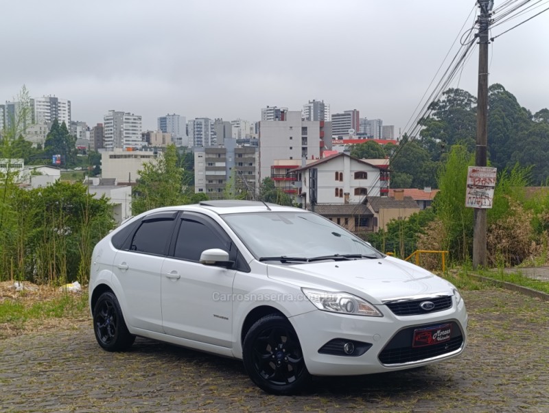 FOCUS 2.0 TITANIUM 16V FLEX 4P AUTOMÁTICO - 2012 - CAXIAS DO SUL