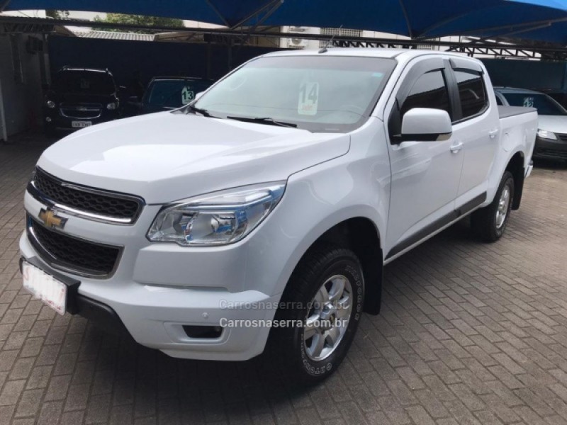 S10 2.4 LT 4X2 CD 8V FLEX 4P MANUAL - 2014 - BENTO GONçALVES