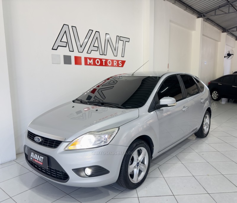 FOCUS 1.6 GLX 16V FLEX 4P MANUAL - 2013 - NOVO HAMBURGO