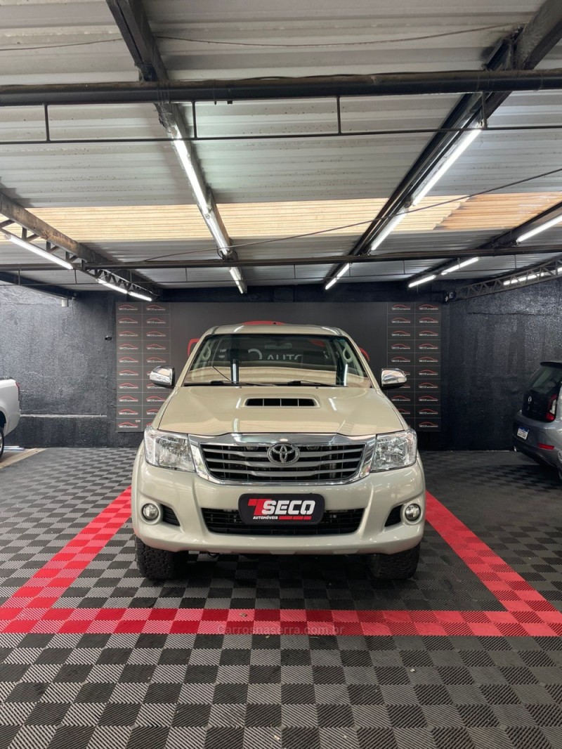 HILUX 3.0 SRV 4X4 CD 16V TURBO INTERCOOLER DIESEL 4P AUTOMÁTICO - 2014 - PASSO FUNDO