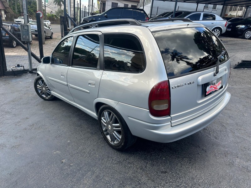 CORSA 1.6 MPFI GLS WAGON 8V GASOLINA 4P MANUAL - 1999 - CAXIAS DO SUL