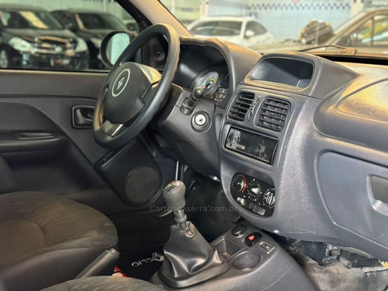 CLIO 1.0 EXPRESSION 16V FLEX 4P MANUAL - 2015 - ESTâNCIA VELHA