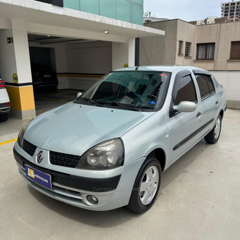 clio 1.6 privilege sedan 16v gasolina 4p manual 2004 caxias do sul