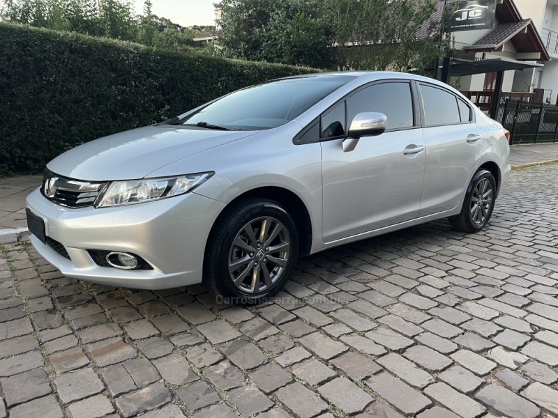 CIVIC 1.8 LXL 16V FLEX 4P AUTOMÁTICO - 2013 - VERANóPOLIS