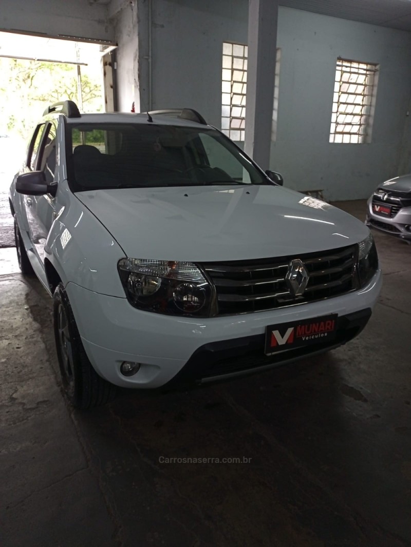 DUSTER 2.0 DYNAMIQUE 4X2 16V FLEX 4P MANUAL - 2014 - BENTO GONçALVES