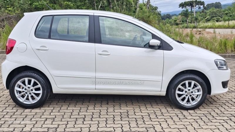 FOX 1.0 ITREND 8V FLEX 4P MANUAL - 2014 - SãO MARCOS