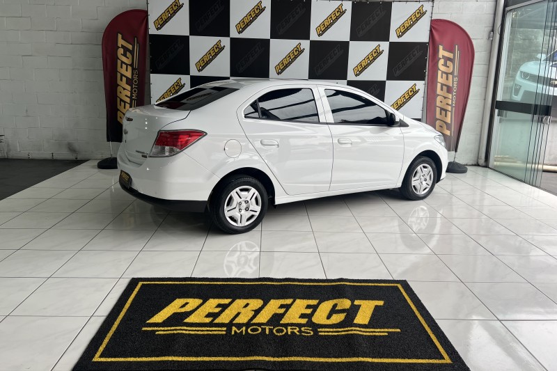 PRISMA 1.0 MPFI LT 8V FLEX 4P MANUAL - 2014 - PORTãO