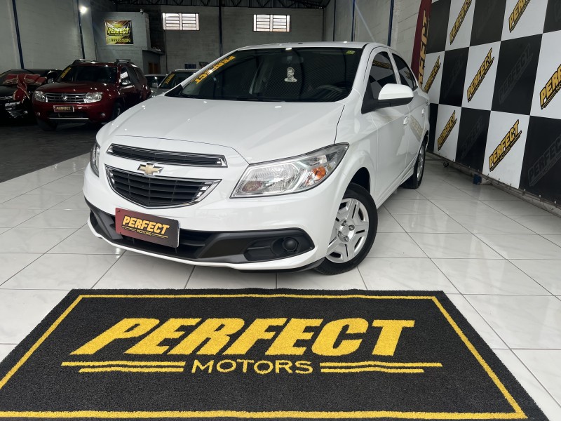 PRISMA 1.0 MPFI LT 8V FLEX 4P MANUAL - 2014 - PORTãO