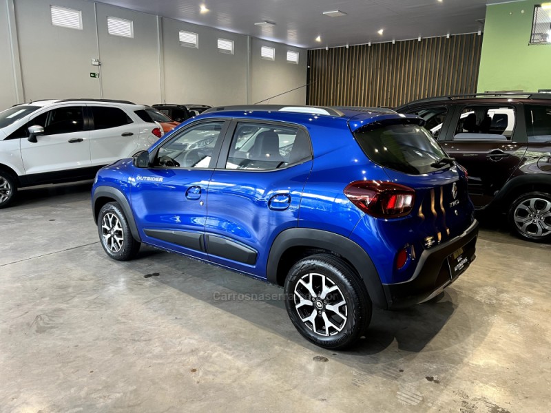 KWID 1.0 12V OUTSIDER FLEX 4P MANUAL - 2023 - CAXIAS DO SUL