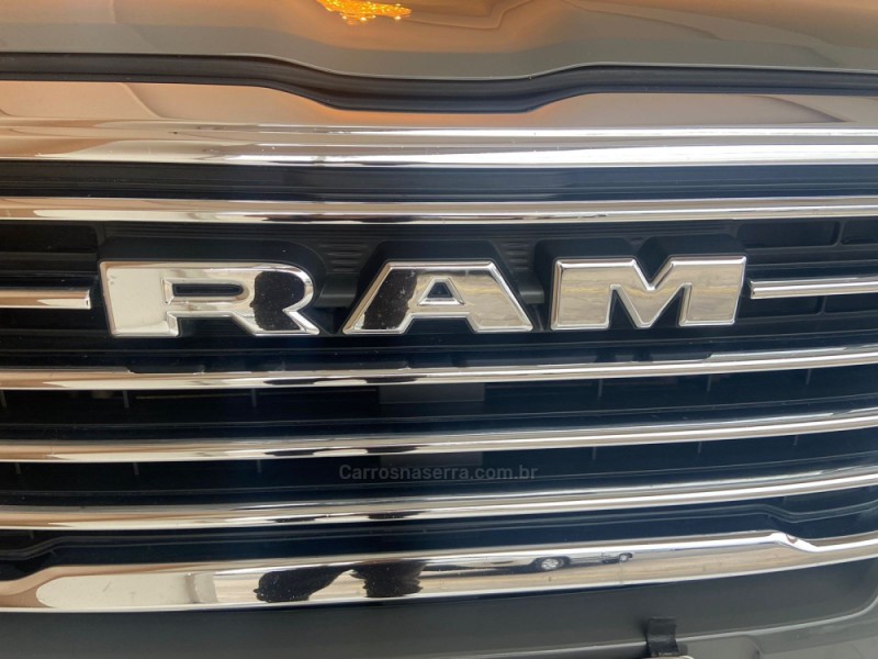 RAM 6.7 2500 LARAMIE 4X4 CD I6 TURBO DIESEL 4P AUTOMÁTICO - 2024 - CANELA