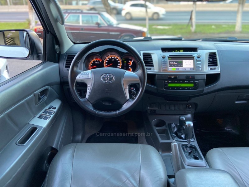 HILUX 2.8 SRV 4X4 CD 16V DIESEL 4P AUTOMÁTICO - 2013 - ESTâNCIA VELHA