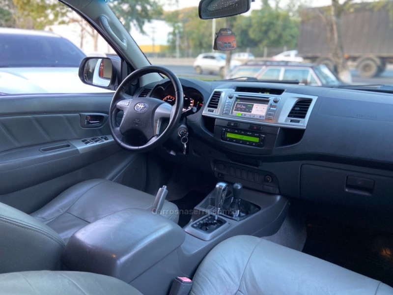 HILUX 2.8 SRV 4X4 CD 16V DIESEL 4P AUTOMÁTICO - 2013 - ESTâNCIA VELHA