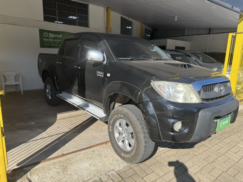 HILUX  - 2011 - BARãO