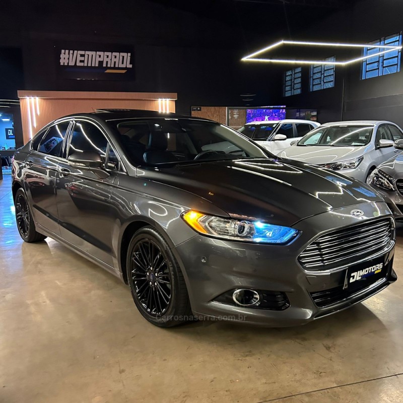 FUSION 2.0 TITANIUM AWD 16V GASOLINA 4P AUTOMÁTICO - 2015 - LAJEADO