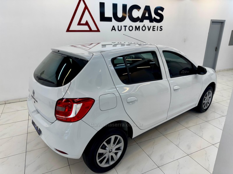 SANDERO 1.0 AUTHENTIQUE 12V FLEX 4P MANUAL - 2018 - BOM RETIRO DO SUL