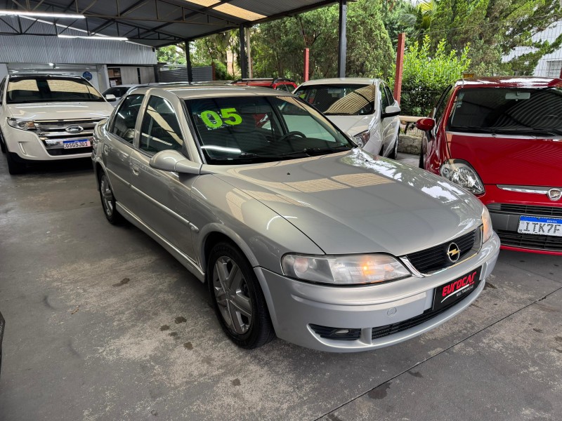 VECTRA 2.0 MPFI EXPRESSION 8V FLEX 4P MANUAL - 2005 - CAXIAS DO SUL