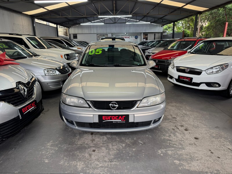 VECTRA 2.0 MPFI EXPRESSION 8V FLEX 4P MANUAL - 2005 - CAXIAS DO SUL