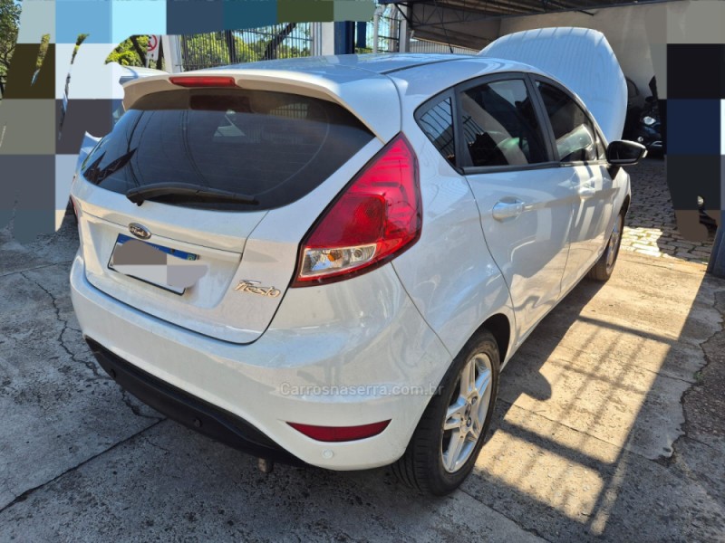 FIESTA 1.6 SEL HATCH 16V FLEX 4P MANUAL - 2018 - PICADA CAFé