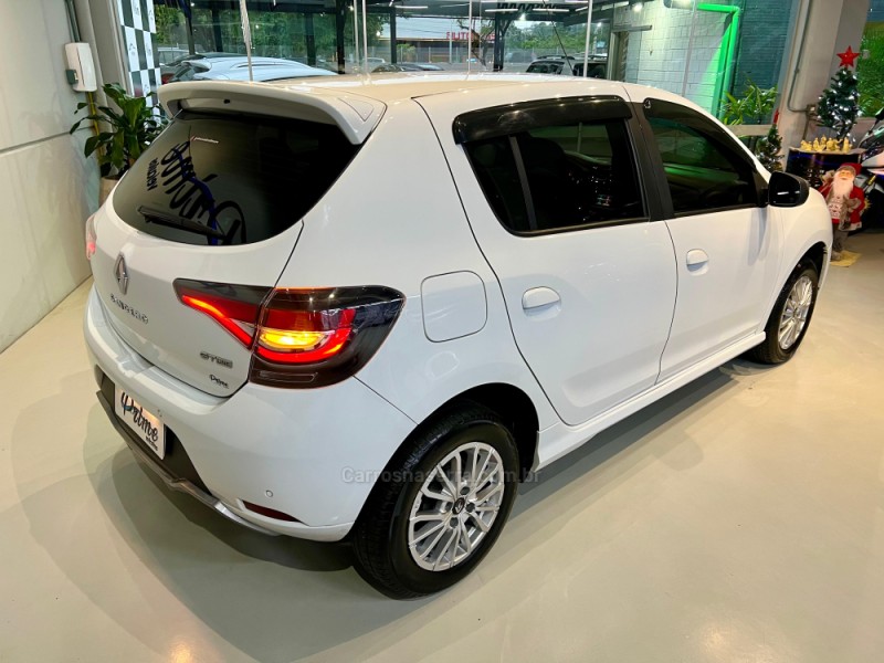 SANDERO 1.0 12V GT LINE LIMITED FLEX 4P MANUAL - 2022 - ESTâNCIA VELHA