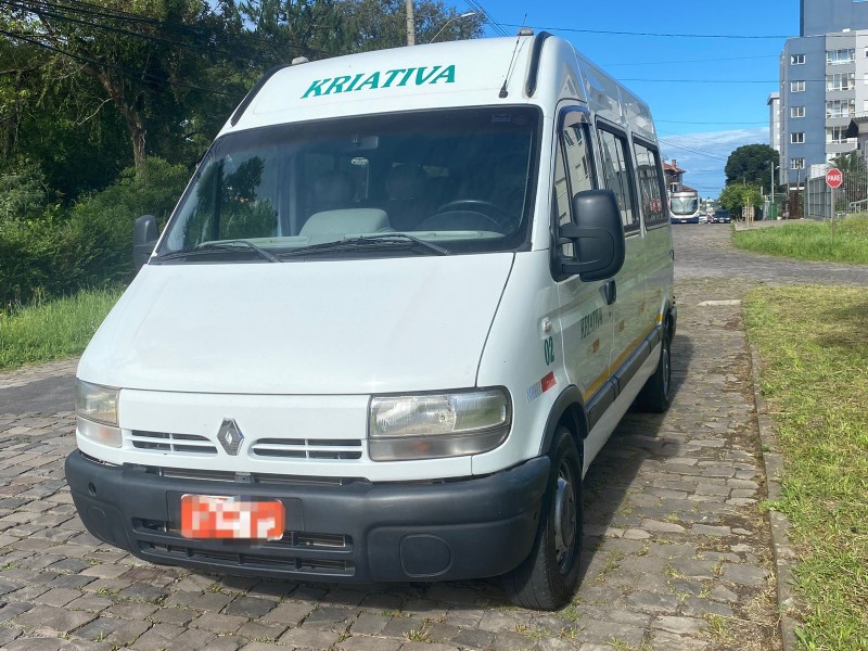 MASTER 2.5 DCI MINIBUS L2H2 16 LUGARES 16V DIESEL 3P MANUAL - 2007 - CAXIAS DO SUL