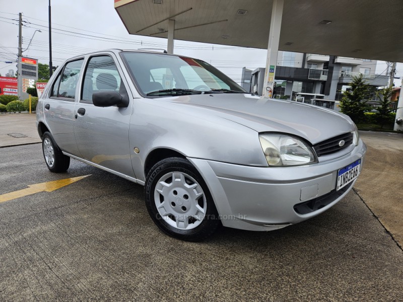 FIESTA 1.0 MPI STREET 8V GASOLINA 4P MANUAL - 2006 - CAXIAS DO SUL