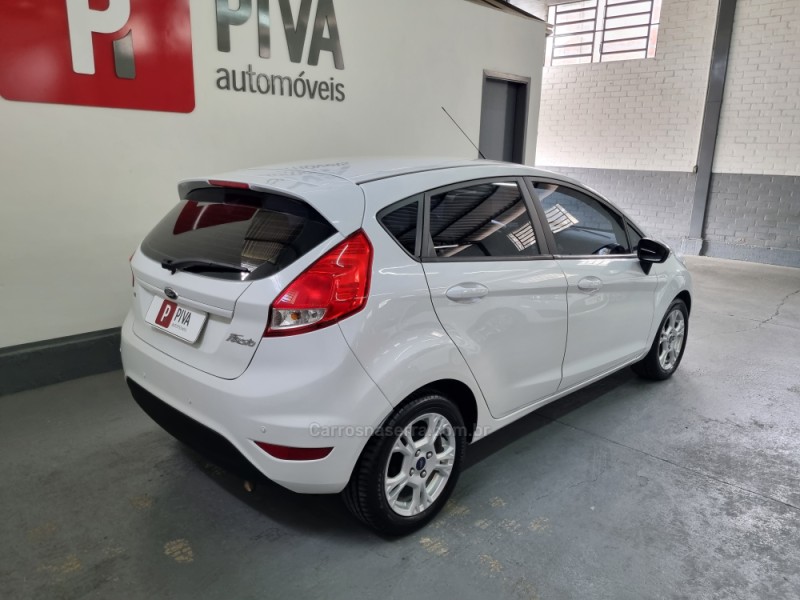 FIESTA 1.6 SE HATCH 16V FLEX 4P MANUAL - 2014 - GARIBALDI