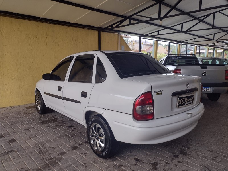 CORSA 1.6 MPFI CLASSIC SEDAN 8V GASOLINA 4P MANUAL - 2003 - CANELA