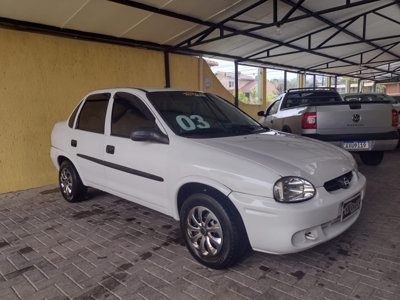 corsa 1.6 mpfi classic sedan 8v gasolina 4p manual 2003 canela