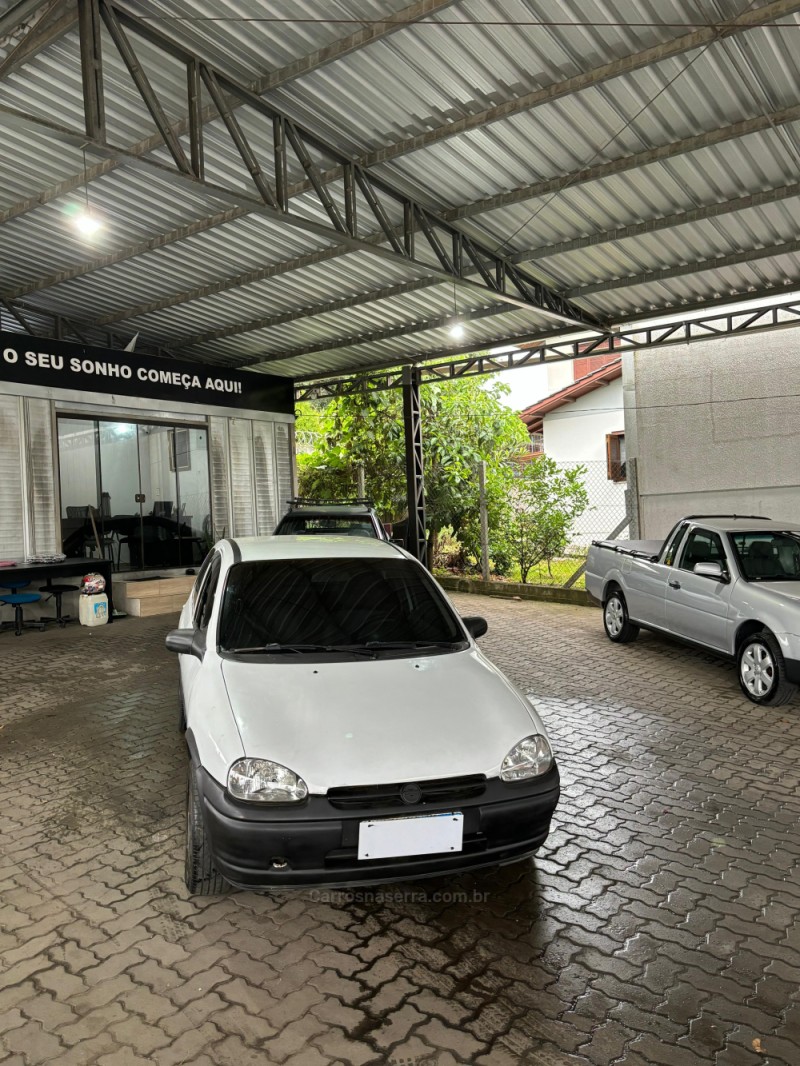 CORSA 1.0 MPF WIND 8V GASOLINA 2P MANUAL - 1997 - CAXIAS DO SUL