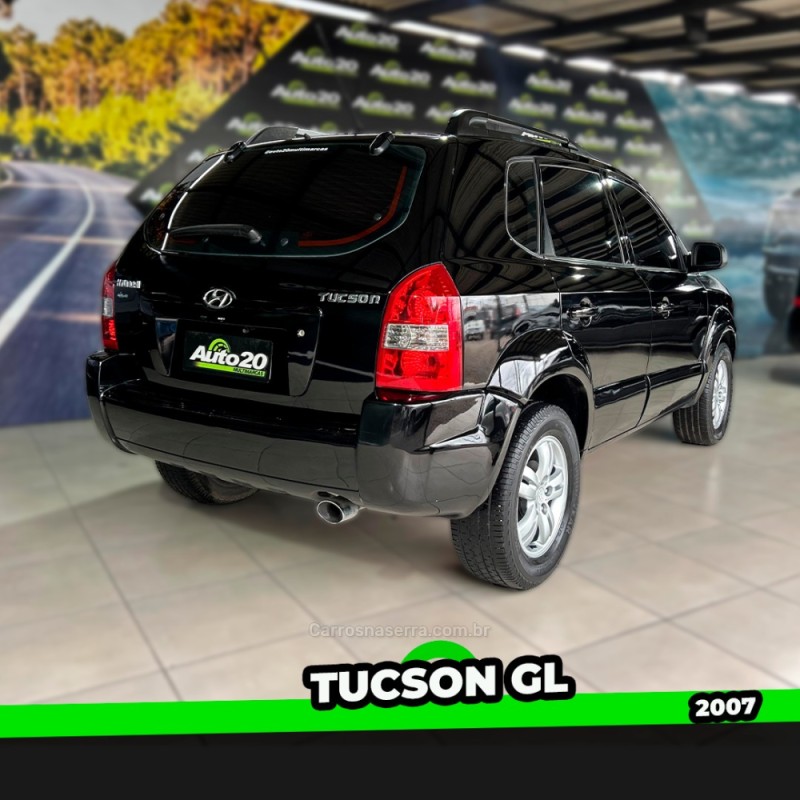 TUCSON 2.0 MPFI GL 16V 142CV 2WD GASOLINA 4P AUTOMÁTICO - 2007 - TAQUARA