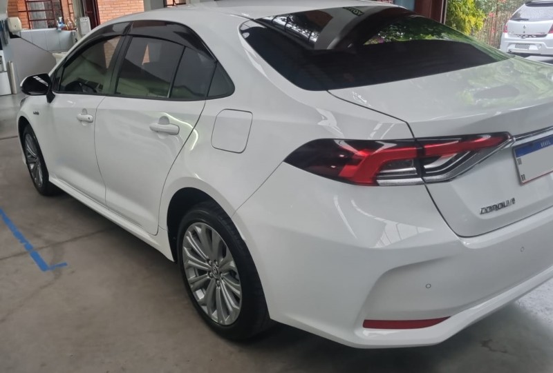 COROLLA 1.8 ALTIS 16V HÍBRIDO 4P AUTOMÁTICO - 2023 - FLORES DA CUNHA