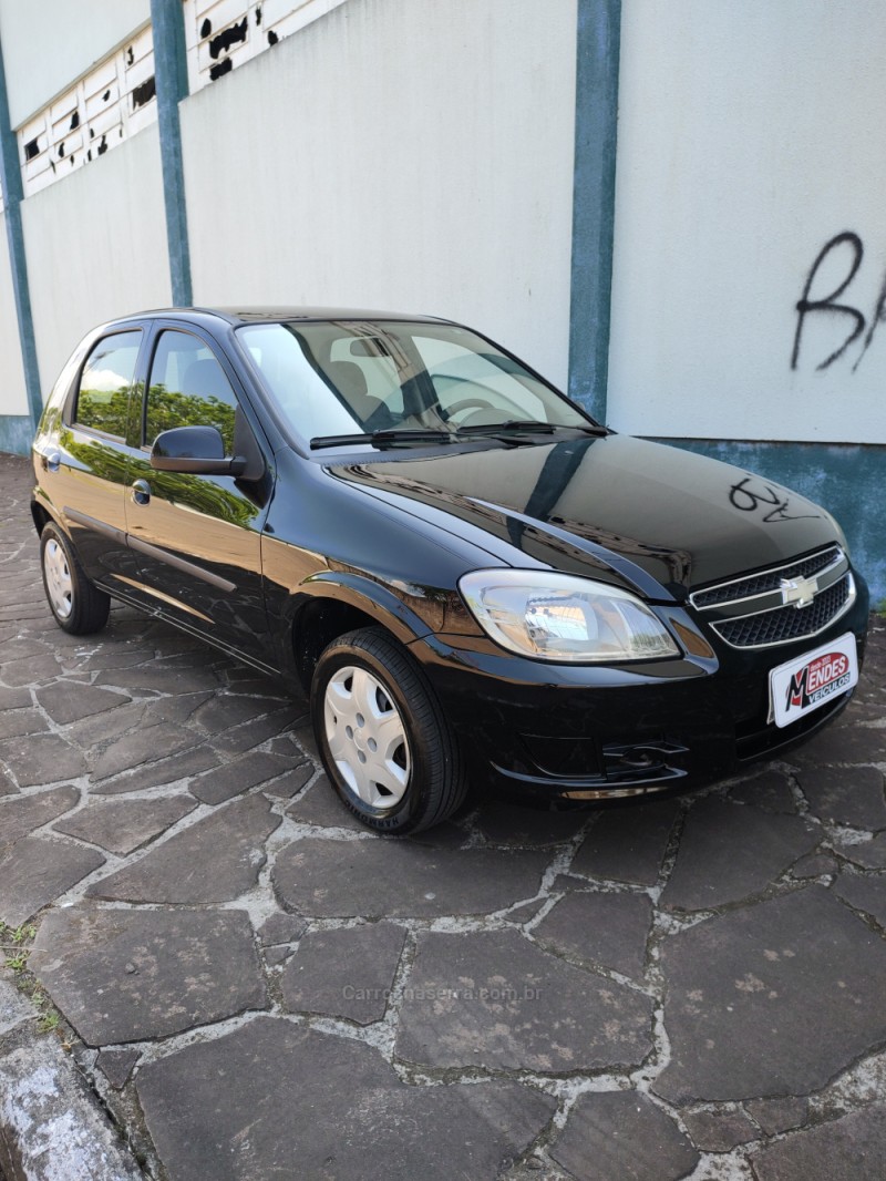 CELTA 1.0 MPFI LT 8V FLEX 4P MANUAL - 2014 - TRêS COROAS