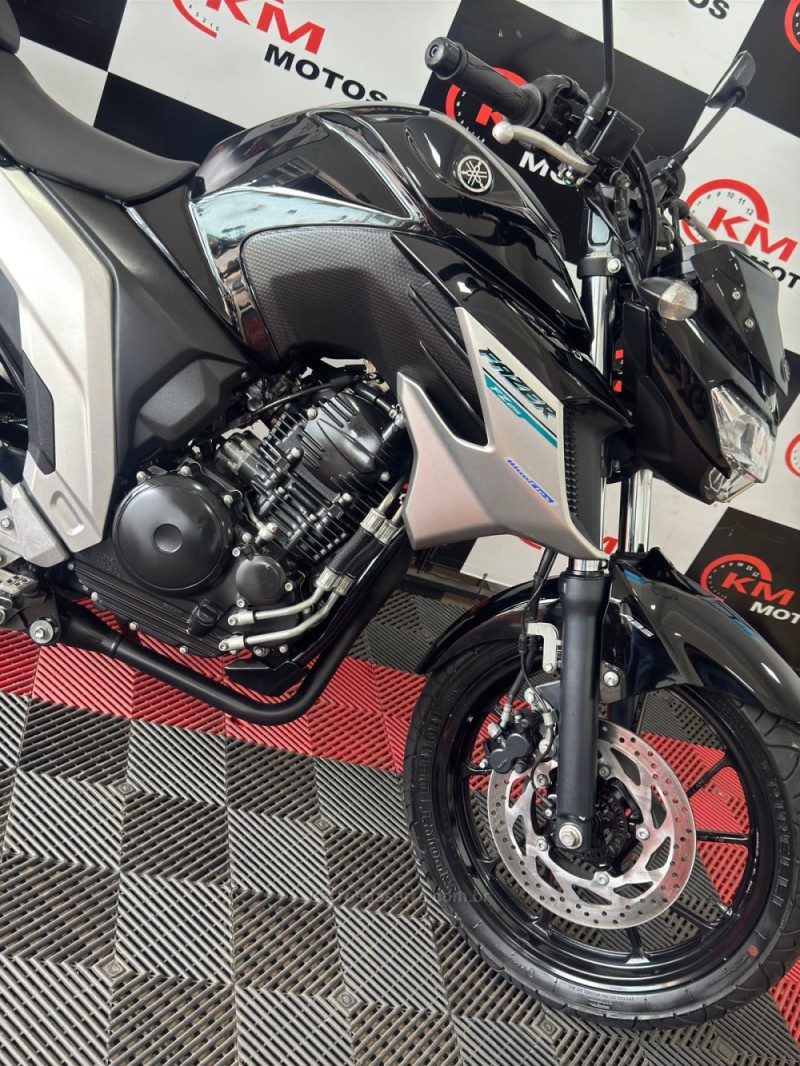 FAZER FZ25 ABS - 2020 - PORTãO