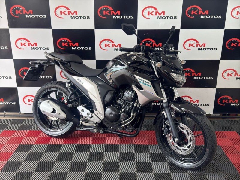 fazer fz25 abs 2020 portao