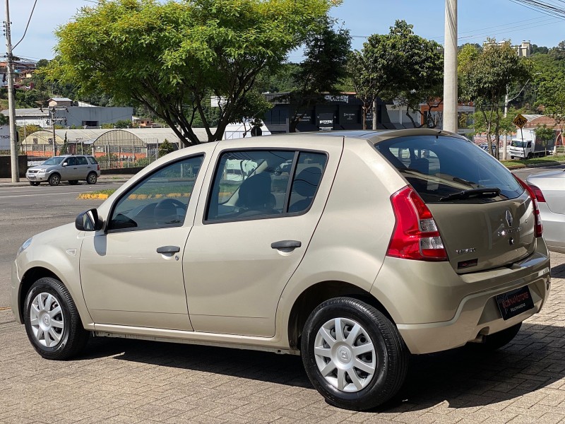 SANDERO 1.0 AUTHENTIQUE 16V FLEX 4P MANUAL - 2013 - CAXIAS DO SUL