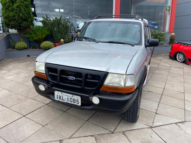 RANGER 2.5 XL 4X4 CD 8V TURBO INTERCOOLER DIESEL 4P MANUAL - 2001 - FARROUPILHA