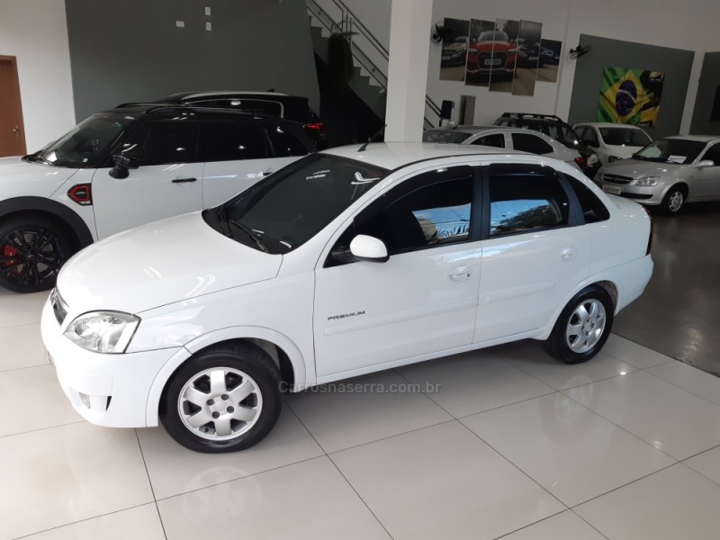 CORSA 1.4 MPFI PREMIUM SEDAN 8V FLEX 4P MANUAL