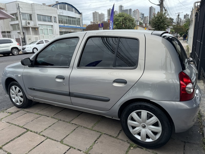 CLIO 1.0 CAMPUS 16V FLEX 4P MANUAL - 2010 - CAXIAS DO SUL