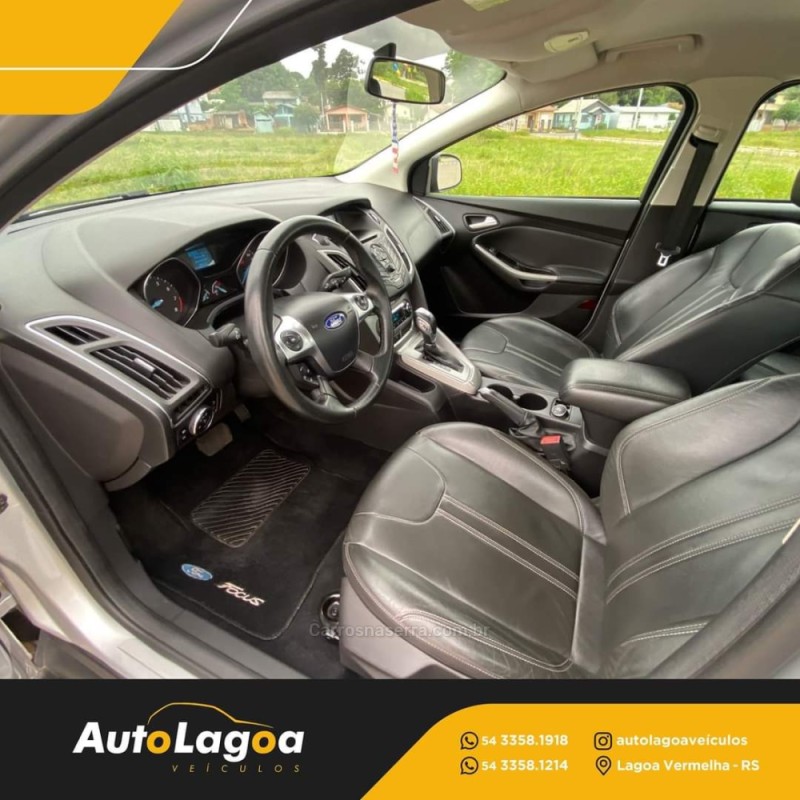 FOCUS 2.0 SE PLUS SEDAN 16V FLEX 4P AUTOMÁTICO - 2015 - LAGOA VERMELHA