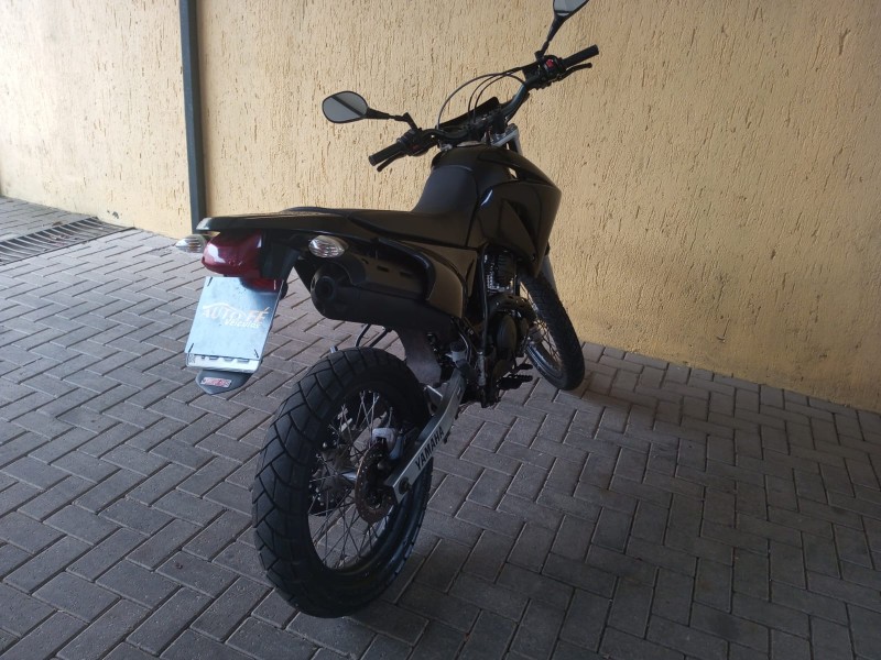 XTZ 250 LANDER - 2019 - CANELA