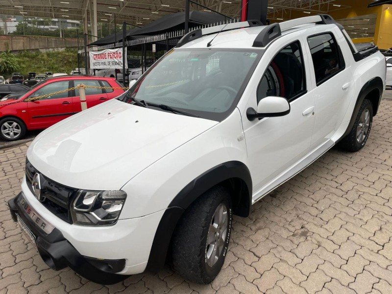 DUSTER OROCH 2.0 16V FLEX DYNAMIQUE 4P AUTOMÁTICO - 2017 - CAXIAS DO SUL