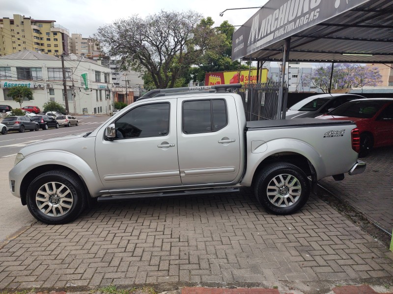 FRONTIER 2.5 SL 4X4 CD TURBO ELETRONIC DIESEL 4P AUTOMÁTICO - 2015 - CAXIAS DO SUL