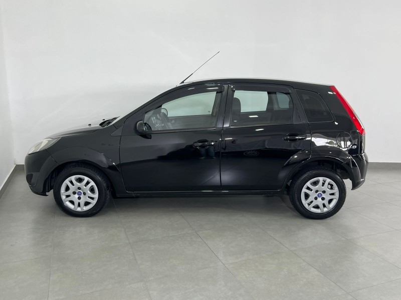 FIESTA 1.6 MPI HATCH 8V FLEX 4P MANUAL - 2013 - FARROUPILHA