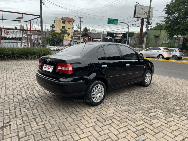 POLO SEDAN 1.6 8V GASOLINA 4P MANUAL - 2006 - CAMPO BOM