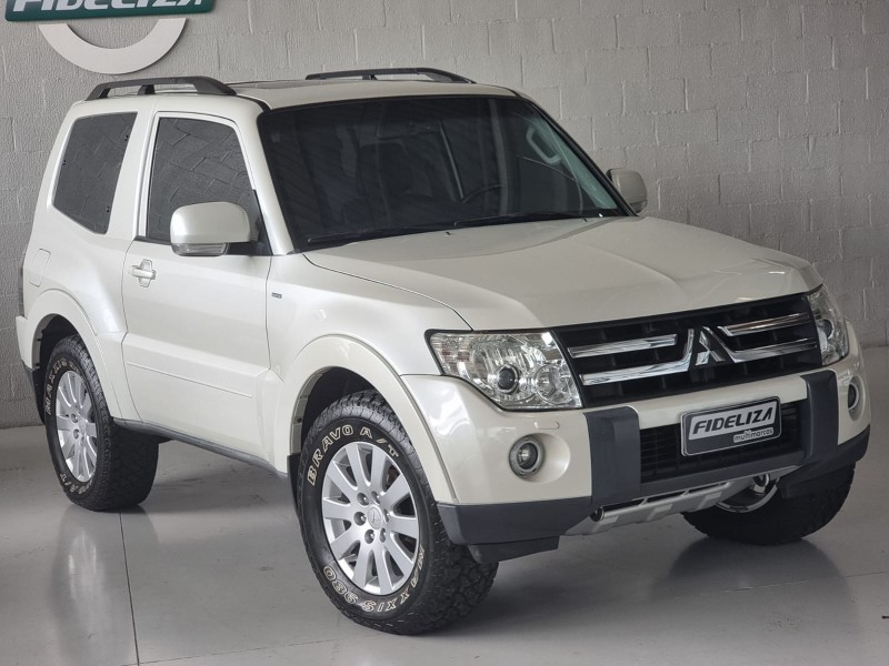 PAJERO FULL 3.8 HPE 4X4 V6 24V GASOLINA 2P AUTOMÁTICO - 2008 - FARROUPILHA