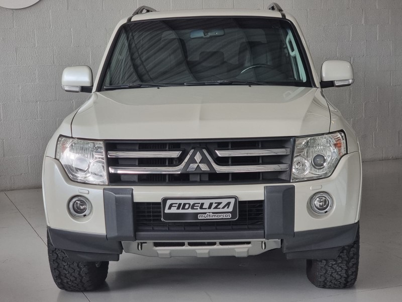 PAJERO FULL 3.8 HPE 4X4 V6 24V GASOLINA 2P AUTOMÁTICO - 2008 - FARROUPILHA